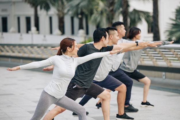 生死边缘的绿茵场 足球场上的惊险与危险真相揭秘